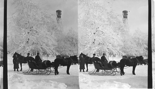 Niagara. Sleighing in Winter. Niagara, New York