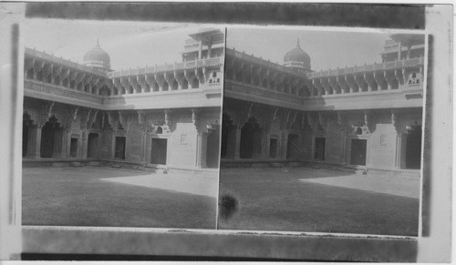 Inner Courtyard Jihangir’s Palace, Agra India