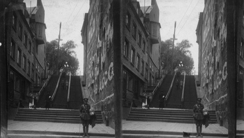 Breakneck Stairs. Lower Town, Quebec