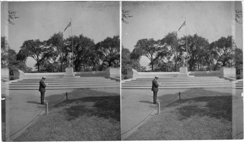 Lincoln. In foreground Mr. Winslow, Lincoln Park, Chicago, Ill