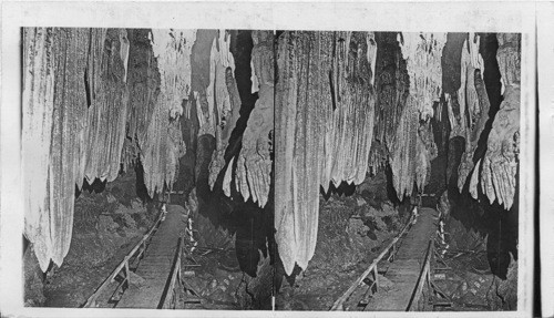 The Wet Blanket, Luray Caverns. Virginia