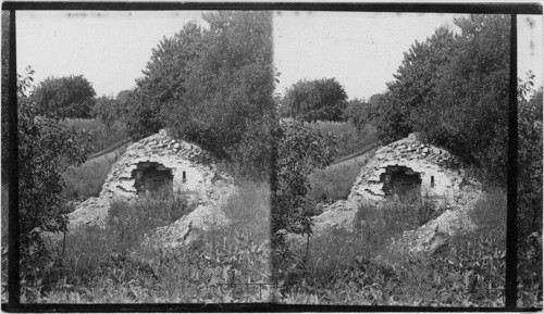 Ruin of English Magazine. Fort George, New York