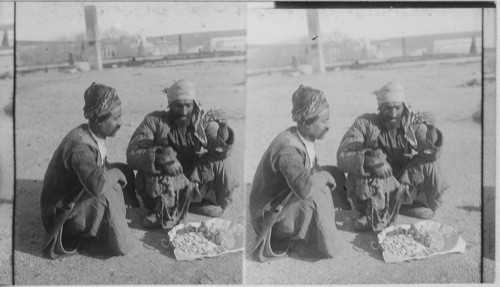 Jews in Mosul, Mesopotamia — Calisphere