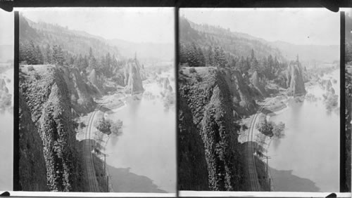 Bold Bluffs (basaltic formation) along the Columbia River