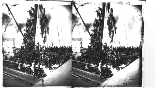 Volunteers of the fourth expedition leaving San Francisco on the transport "Pennsylvania" for Manila, 1898