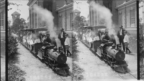 Miniature Train. Jamestown Exposition. Virginia