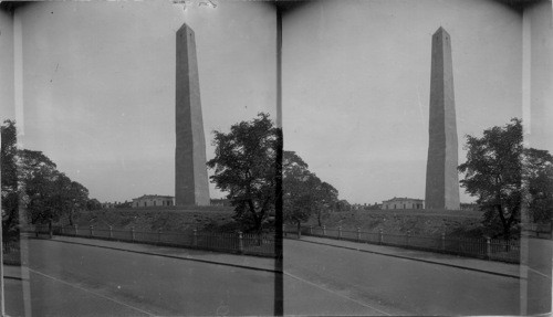 Bunker Hill Monument, Front view from [Charlestown] High St. and Monument Square. N.E. Boston, Mass