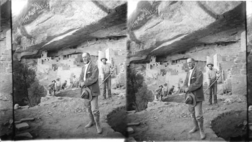 Cliff Palace (S.S.E.), largest of prehistoric homes in Mesa Verde Natl. Park. Colorado. [William Henry Holmes B. 1844, D. 1903, Photog: Elmer Underwood 1909] 10/87 RM See: Colorado, Mesa Verde for variants