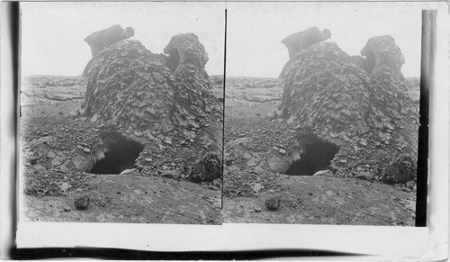 Lava Cones or Chimneys of Floor of Kilauea, Oct. 1907, Hawaiian Islands