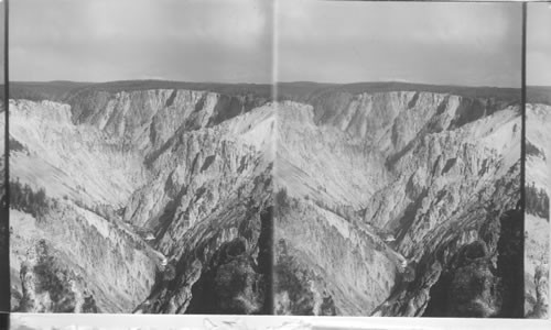 Canyon from Artists Point. Wyoming