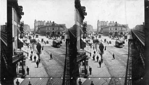 View from Sixth Avenue Railway, New York looking past Herald Building up Broadway. [BWK #10232 c.1895 EWE. 11/83]