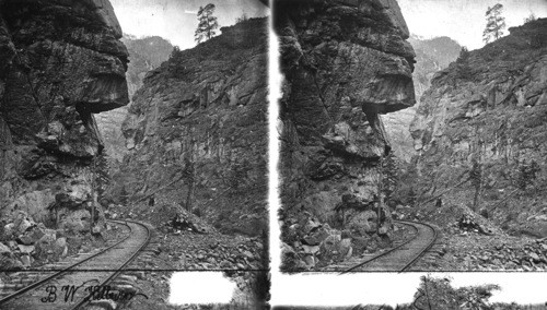 Hanging Rock, Clear Creek Canon (Canyon), Colo. See other neg. #66849 [Neg destroyed / Brigandi] 9/86 RM