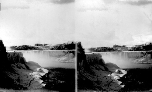 Horseshoe Falls in Winter (?) Niagara, N.Y