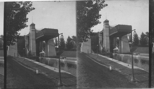 Left Lock, Front View, Petersborough