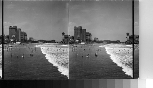 Beach at Atlantic City, North from Steel Pier