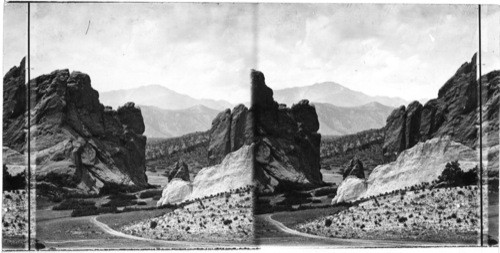 Pike's Peak from the Garden of the Gods, Colo