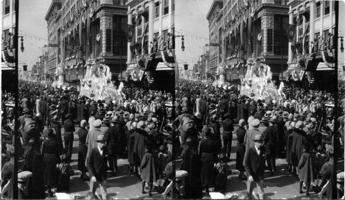 "Rex Parade" floats on Canal St. Mardi Gras Day, Feb. 16, 1926, New Orleans, La