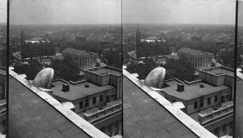 N.E. from First National Bank Building on corner of 9th and Maine St. to Capitol and City Hall, Richmond, Virginia