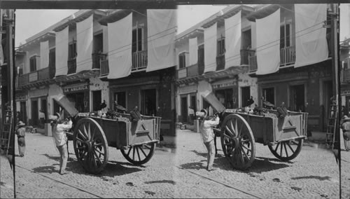 Street cleaning dept. and assistants. Veracruz, Mexico