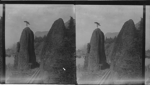 Pillars of Hercules. Columbia River, Oregon