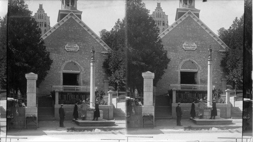 Fountain of St. Anne & Memorial Church erected 1662