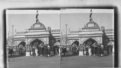 H.R.H. the Prince of Wales unveiling statue of “Victoria the Good” - Bangalore. India