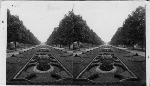 Sunken Gardens and Catholic Fountain, Penna