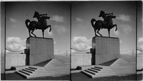 "Indian Warrior" in Grant Park, Chicago, Ill