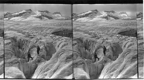 Great Asulkan Glacier, looking S.W. to Castor and Pollus and Dome, Selkirk Mts., B.C. Canada