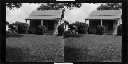 Where Robert E. Lee would stop when passing through Burnie, Texas