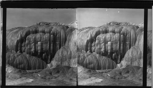 Terraces. Yellowstone Park. Wyoming