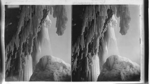 Icicles, Table Rock, Niagara Falls, U.S.A