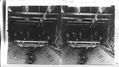 Cross section of Pennsylvania R, R, Tubes under the Hudson River. showing concrete flooring. N.J