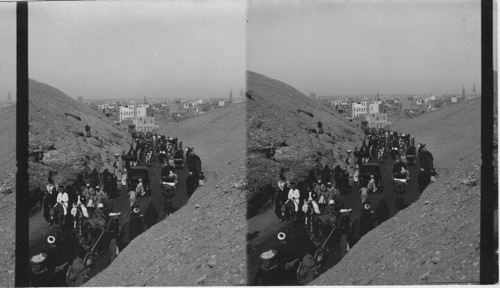 Pilgrims of the Festival (El-id-el-Kebir), returning to Cairo, Egypt