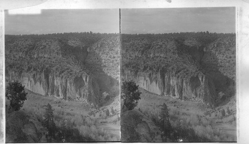 Looking across Rita de los Frijoles canyon over homes of the cliff dwellers Baudelier Nat. Monument, New Mexico