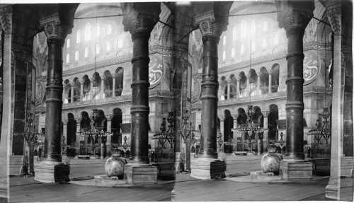 Within Colossal Ahmed Mosque, where sultans used to pray. Constantinople. Turkey