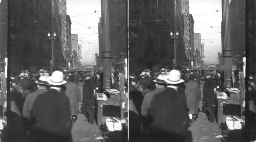 Holiday Crowd At State & Madison, Chicago, Ill. This is said to be world's busiest corner