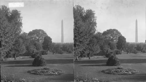 Inspiring outlook from White House S. to Monument, Washington D.C. Tour