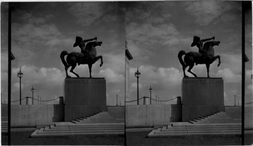 Indian Warrior in Grant Park, Chicago, Ill