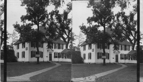 Buckman Taverns, Headquarters of the Minute Men, April 19, 1775, Lexington, Mass