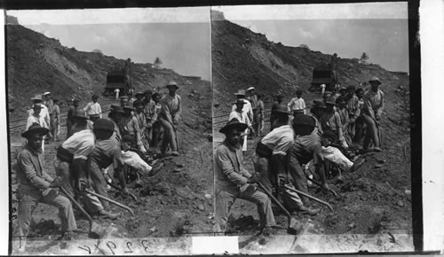 Spanish laborers at work on the Panama Canal