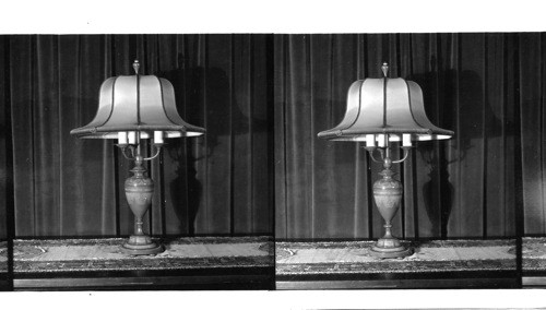 [Table & lamps]