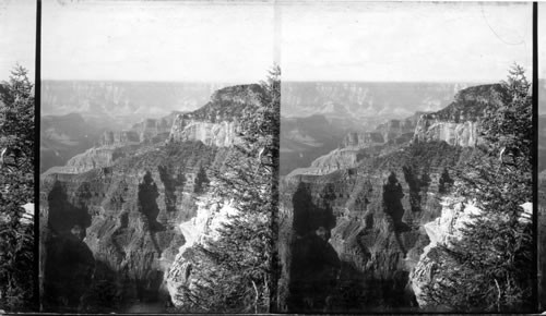 Across the Transept to Oza Butte S. 31 degrees W. from Lodge. Ariz