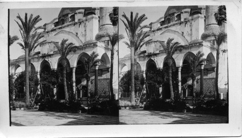 The Beatiful Mosque of Jezzar Pasha at acre