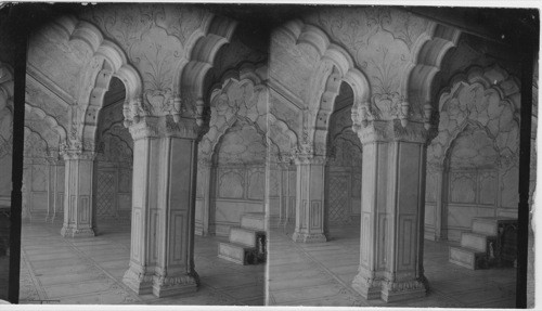 Interior of Pearl Mosque, Delhi