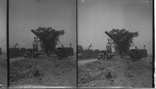 Drag line excavation loading cars, Chippawa Power Plant, Canada