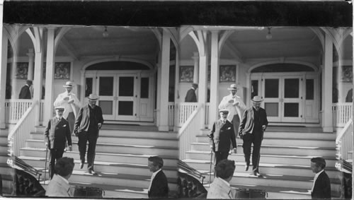 Russian Envoys, Baron de Rosen (left) and M. Witte (right) leaving the Hotel for Peace Conference, Portsmouth, N. H. 1905