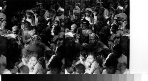 Deb Pasar Native Dance Spectators, Bali