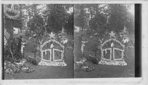 Floral offerings at President McKinley Tomb. Canton, Ohio