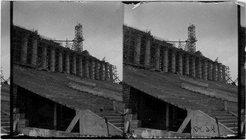 New Stadium in Grant Park under construction, Chicago